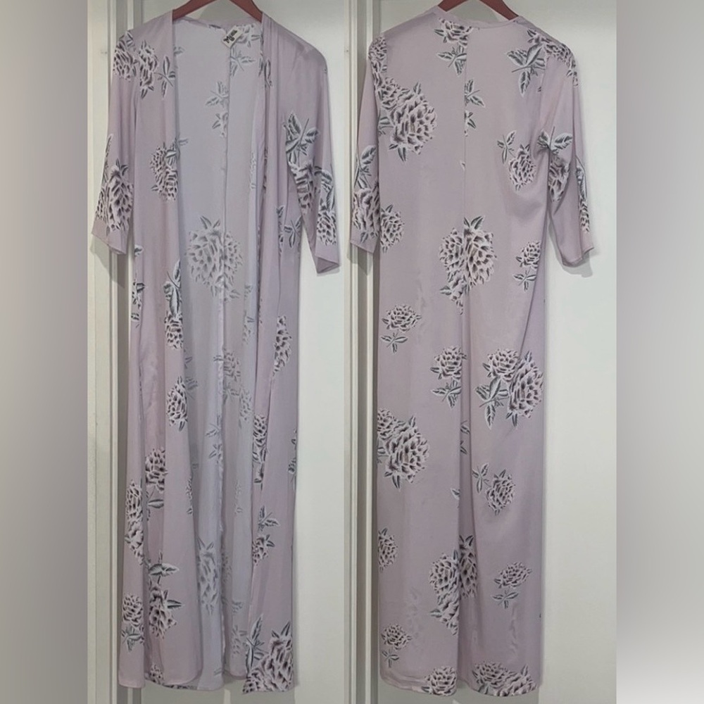 Show Me Your Mumu Karmyn Cape ~ in Liv Lov Lav